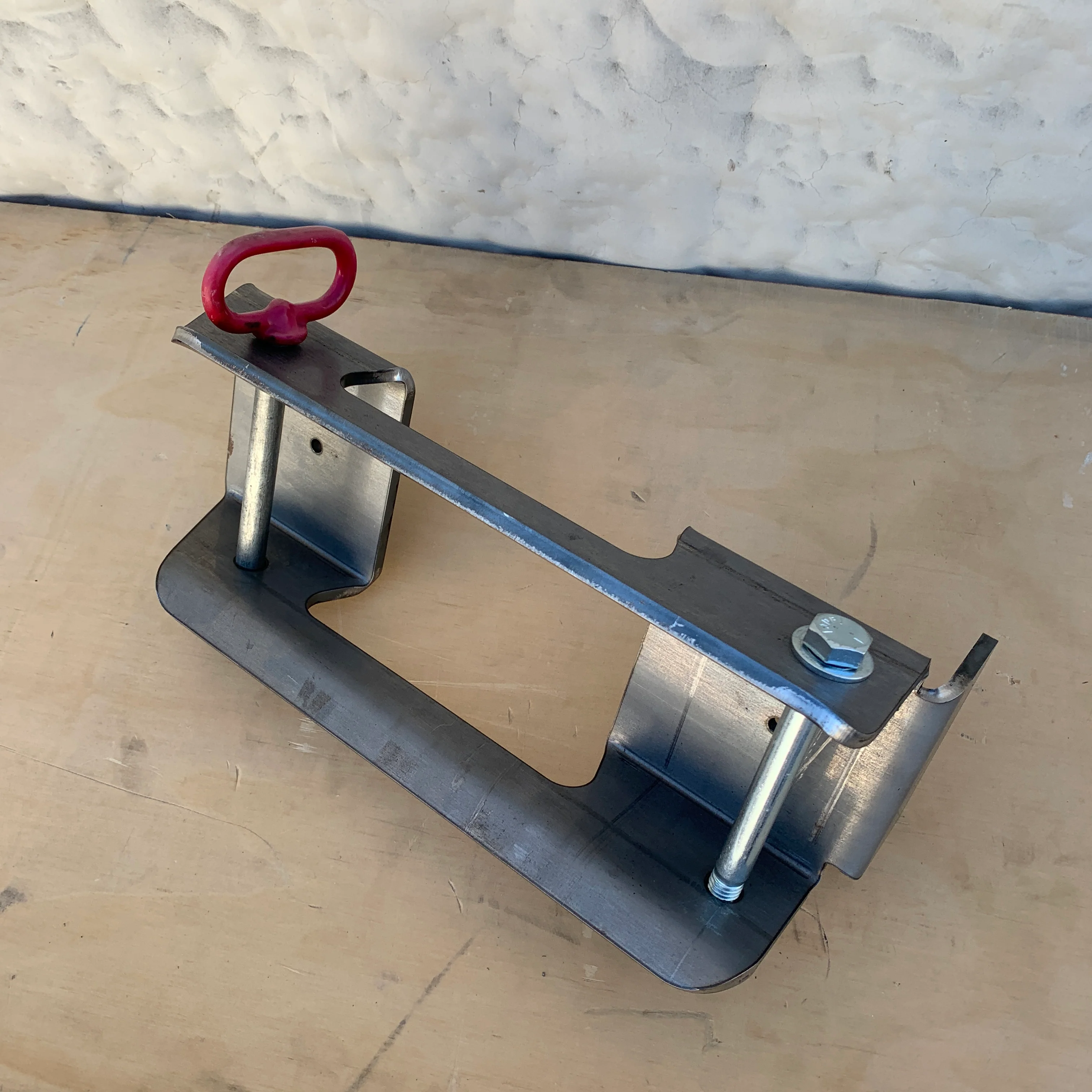 Weld-On Tire Carrier - Image 3